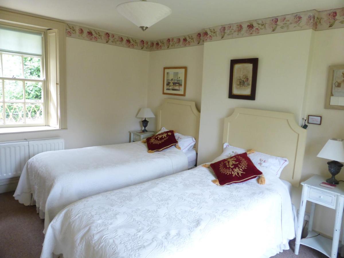 Dolphin House Bed & Breakfast Batheaston Dış mekan fotoğraf